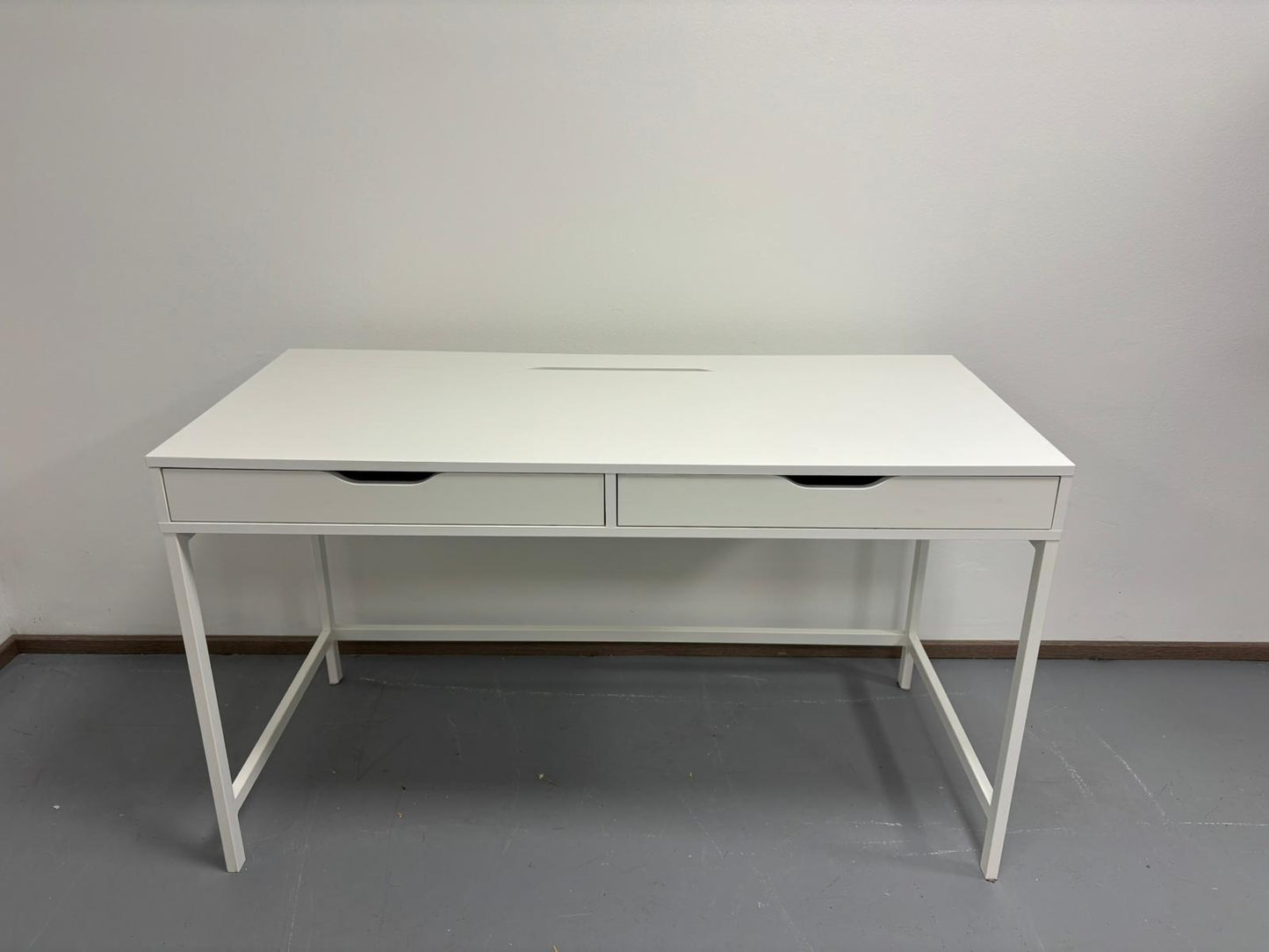 Ikea Alex Työpöytä