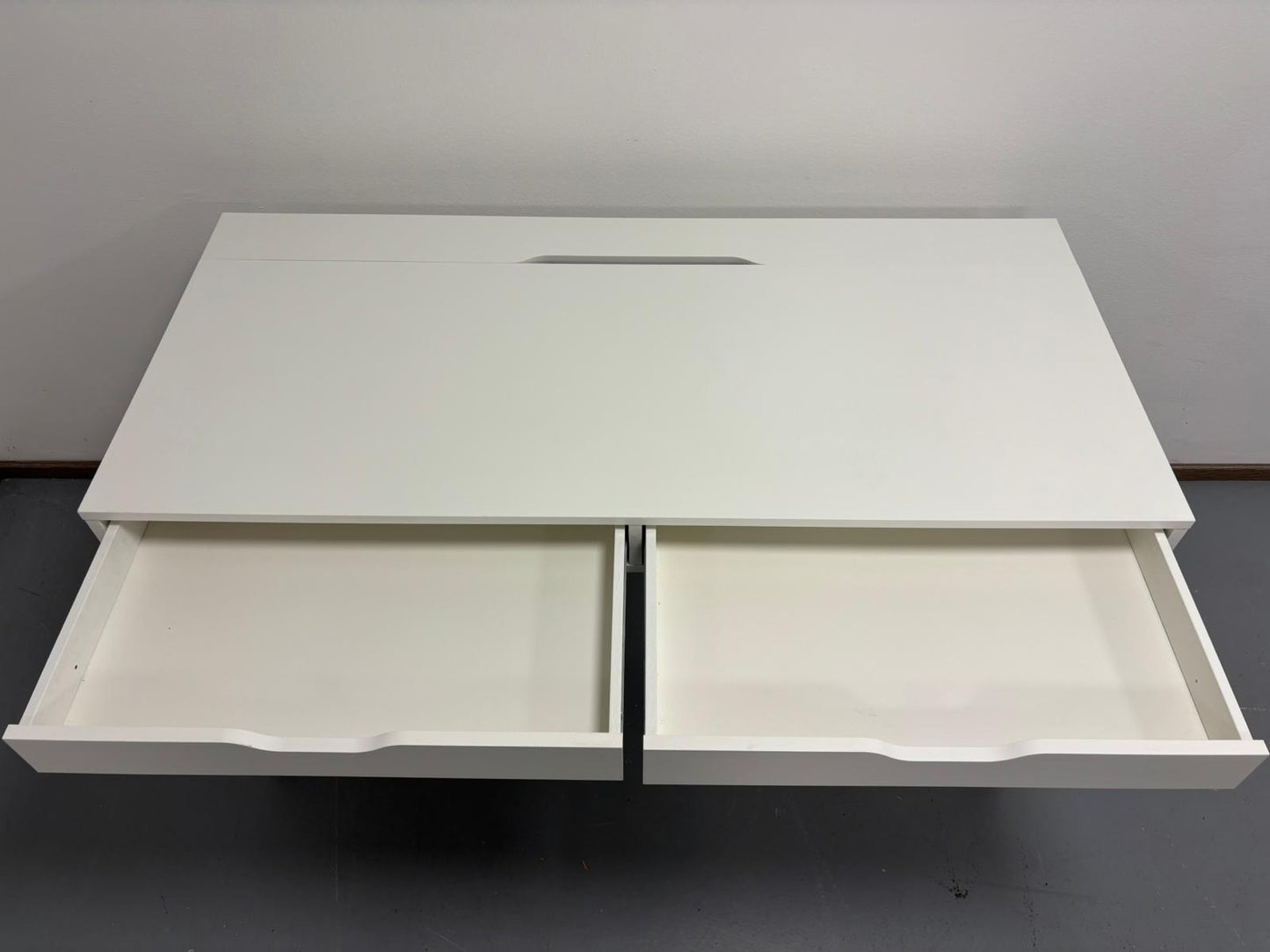 Ikea Alex Työpöytä