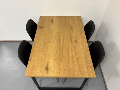 Jysk AABENRAA Ruokapöytä ja 4 Tuolia