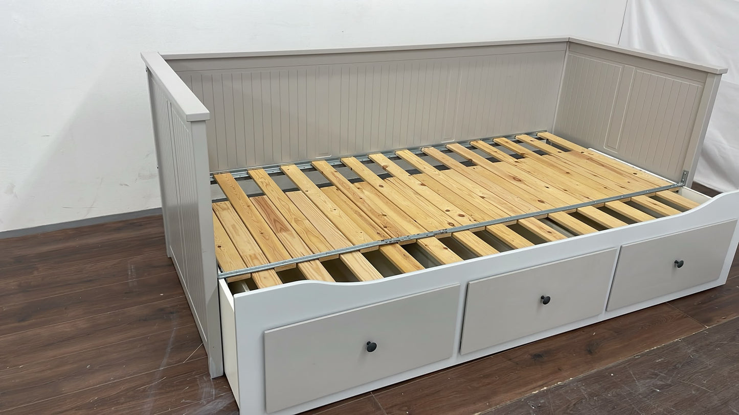 Ikea HEMNES Sohvasängynrunko, jossa 3 laatikkoa, valkoinen, 80x200 cm Kalustori