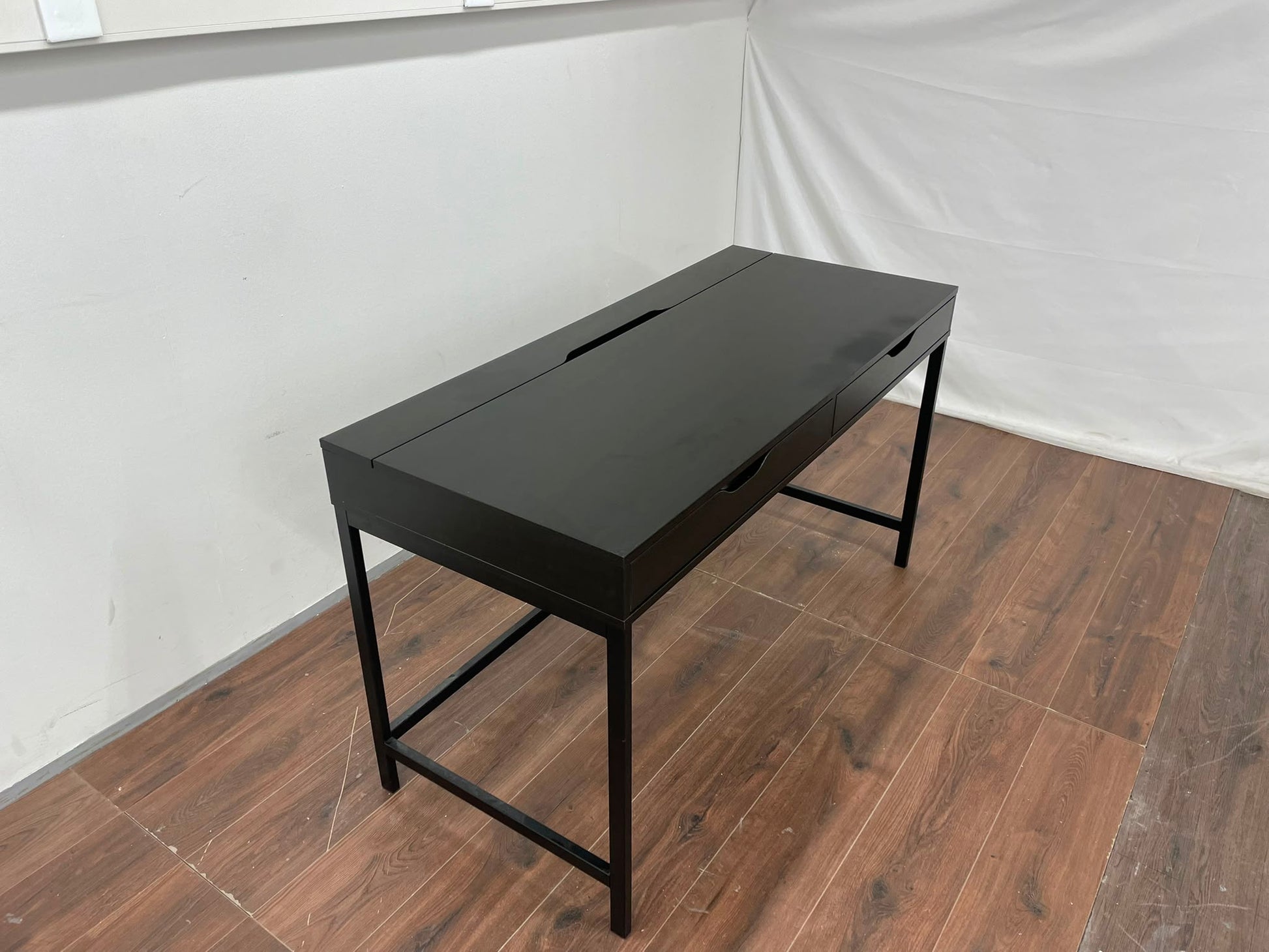 Ikea ALEX Työpöytä, 132x58 cm Kalustori