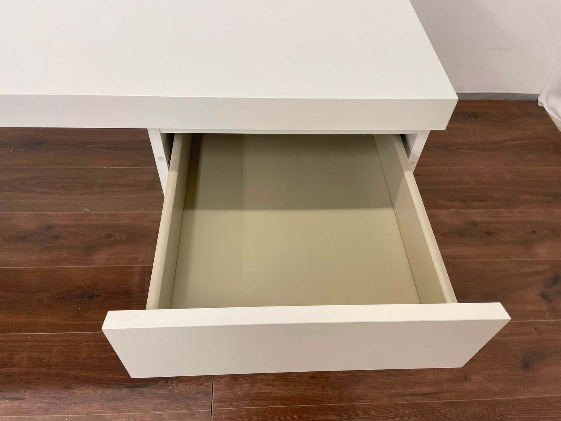 Ikea Malm työpöytä, valkoinen, 140×65 cm Kalustori