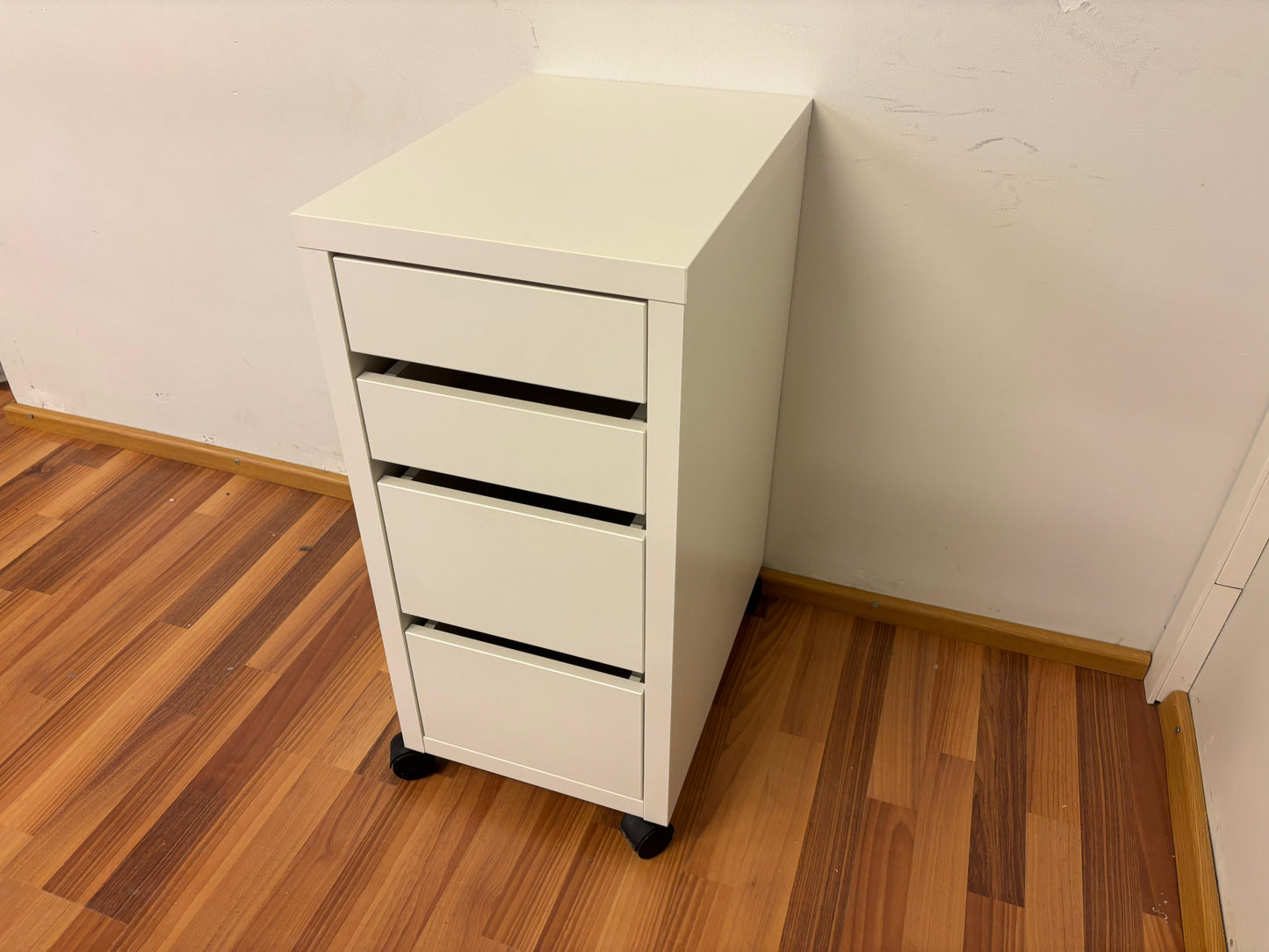 Ikea Micke Laatikko