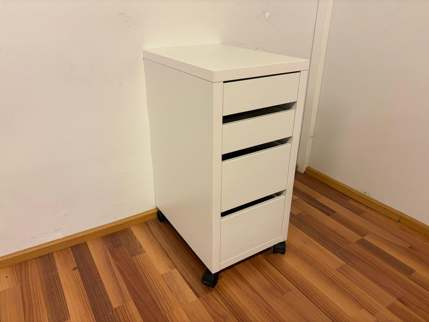 Ikea Micke Laatikko