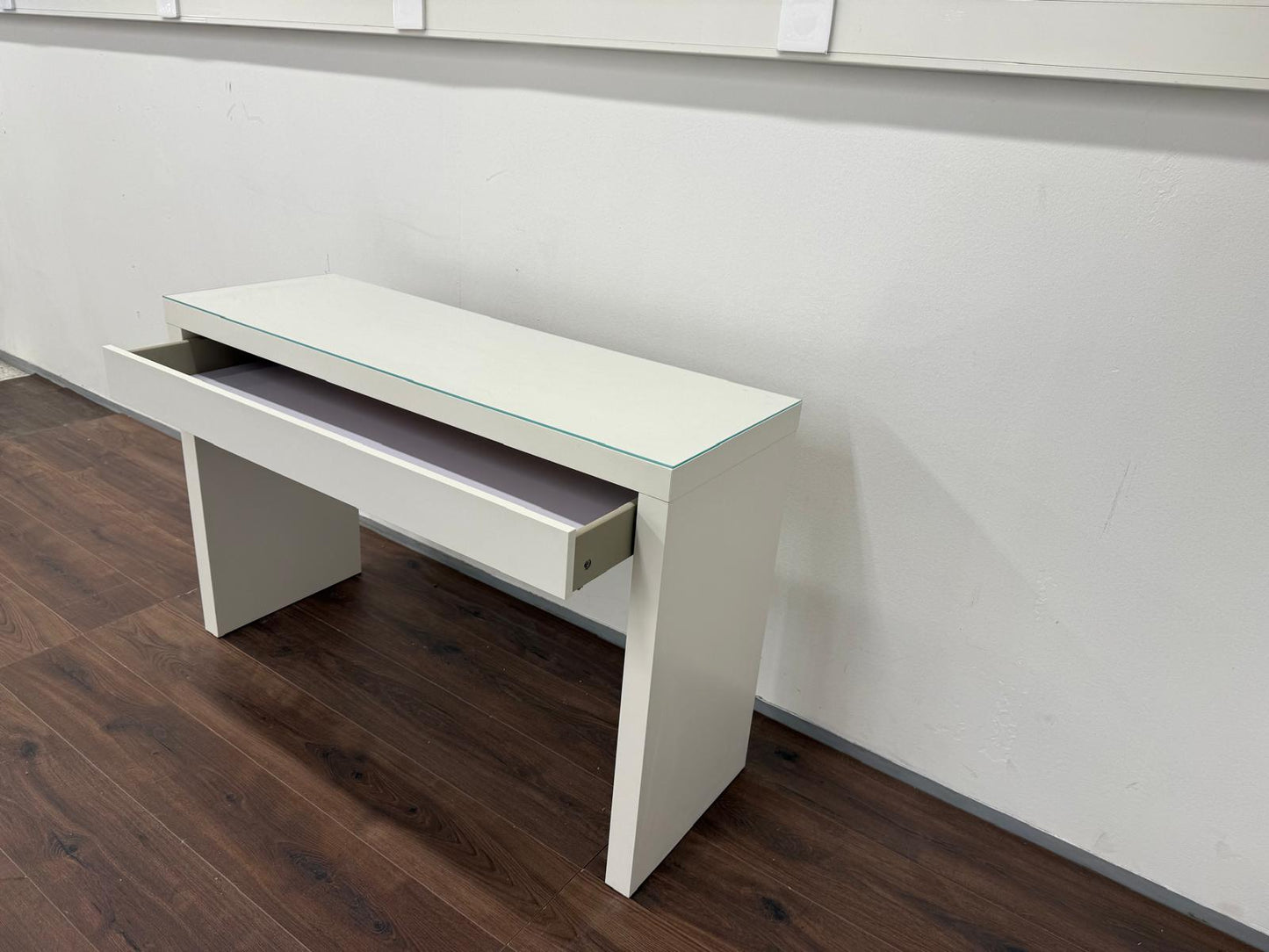 Ikea Malm valkoinen Meikkipöytä Kalustori