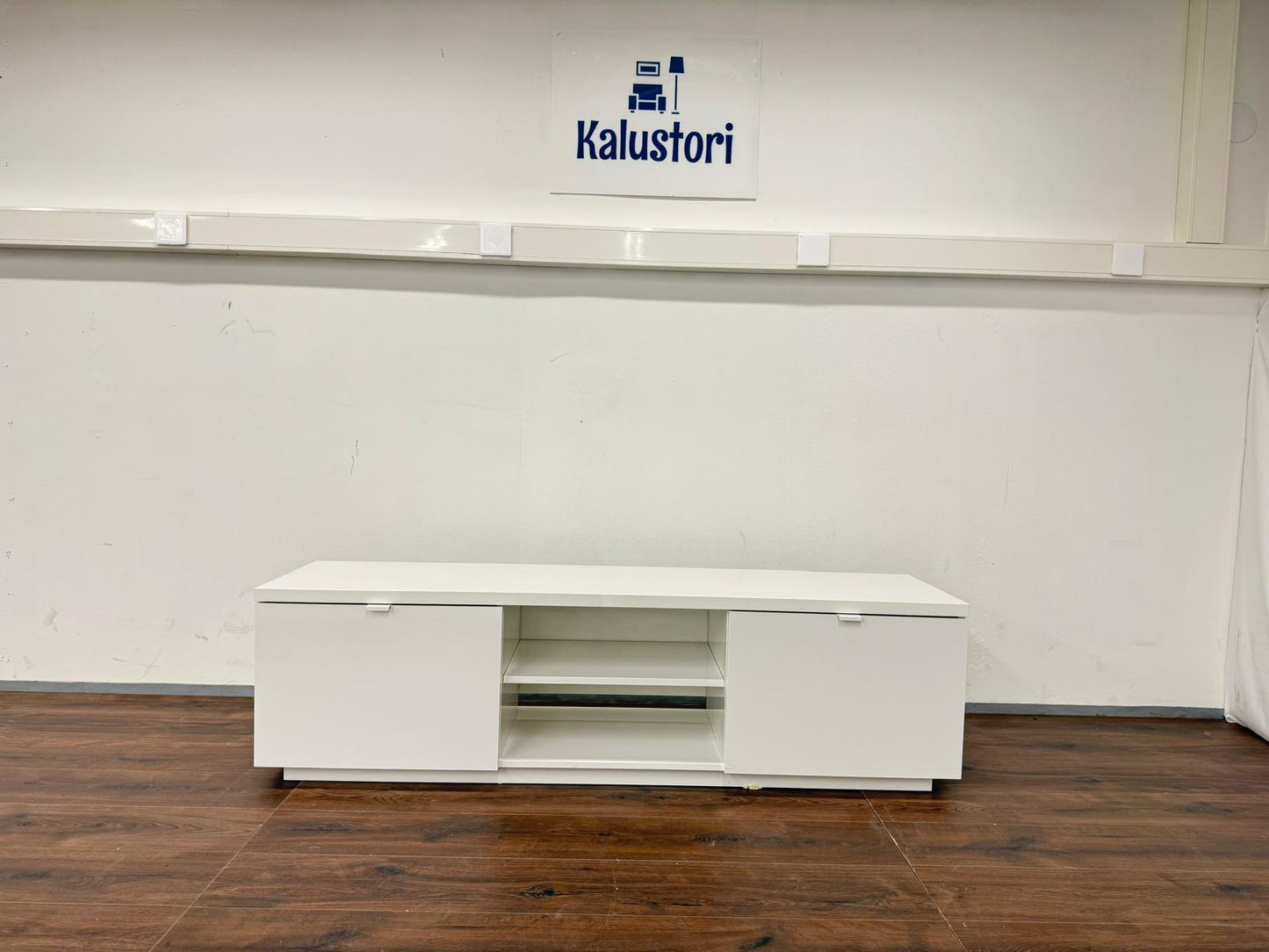 Ikea Byås Tv-Taso Kalustori