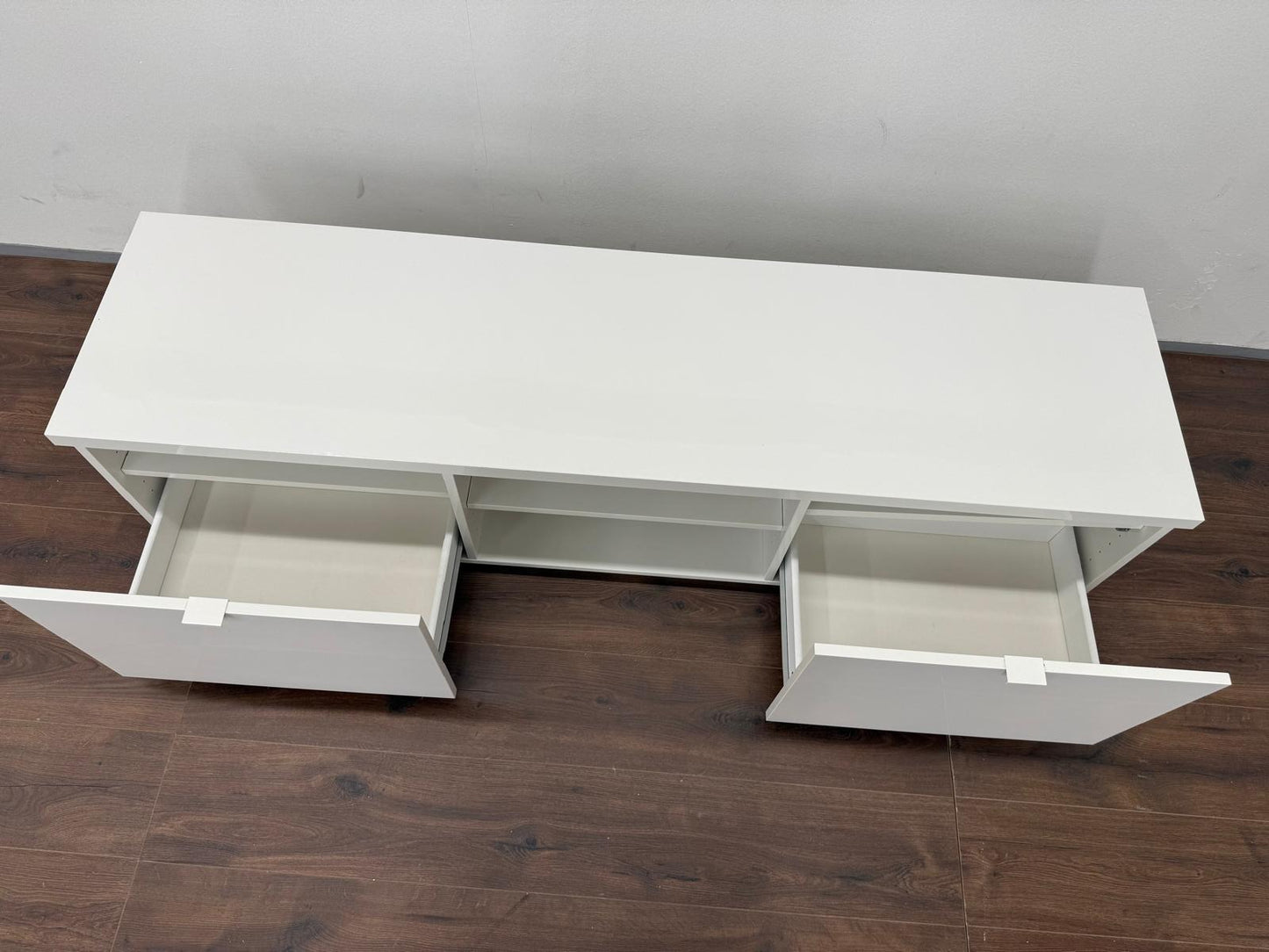 Ikea Byås Tv-Taso Kalustori