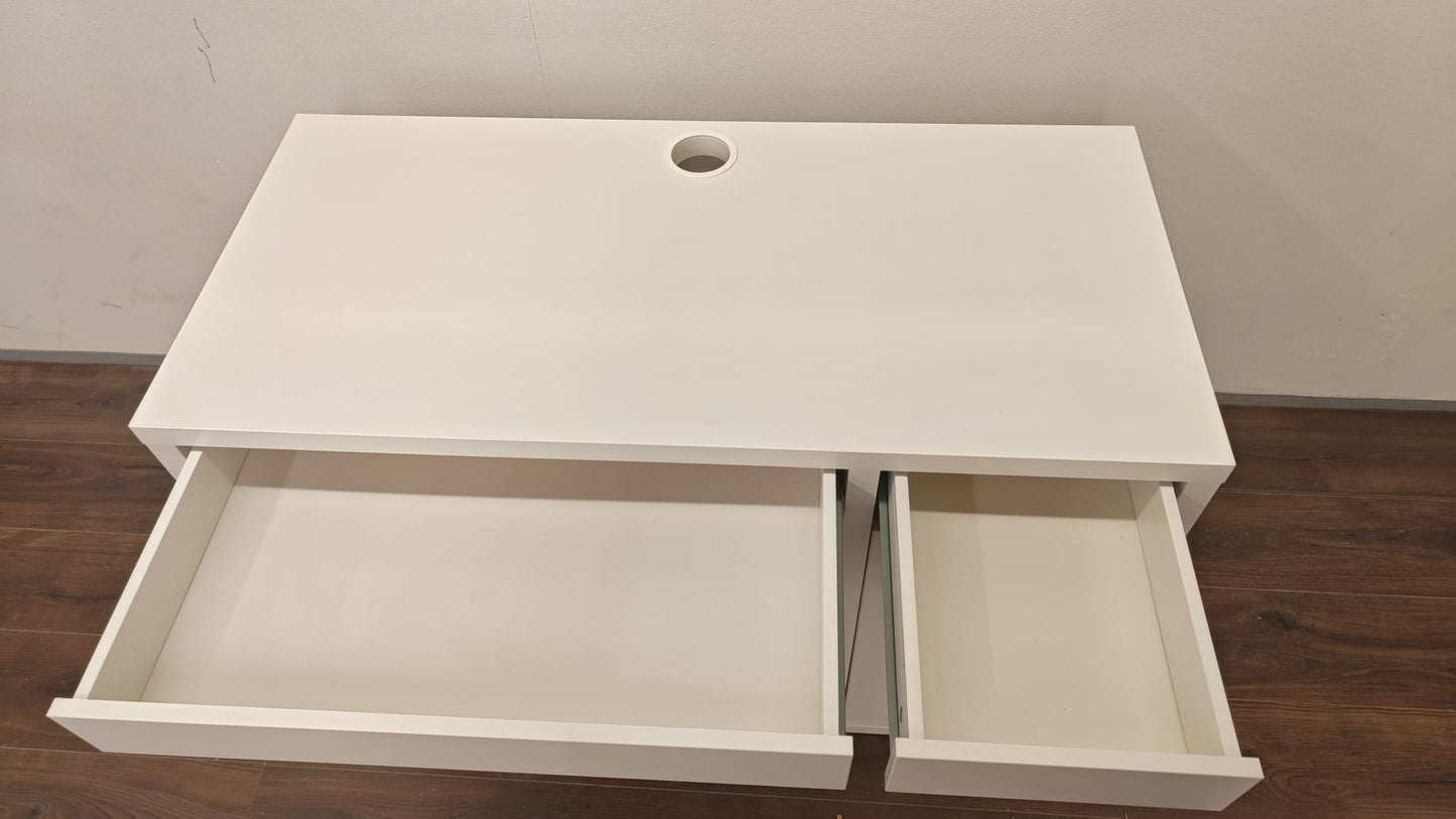 Ikea MICKE Työpöytä, valkoinen Kalustori
