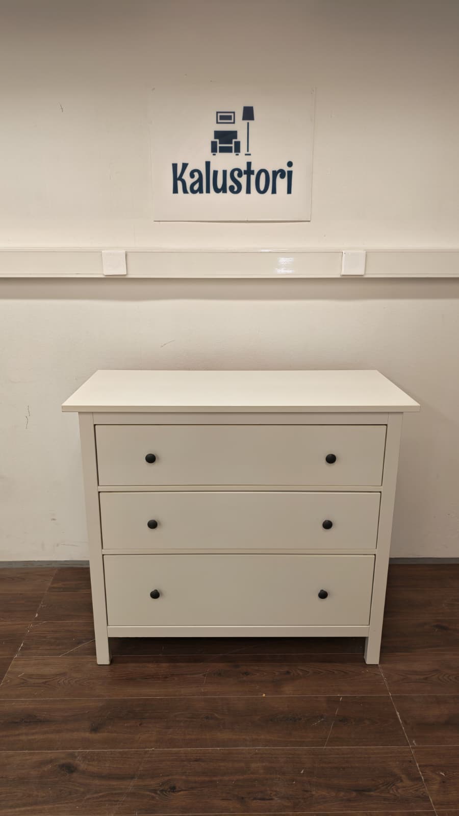 Ikea HEMNES Lipasto, 3 laatikkoa, valkoiseksi petsattu, 108x96 cm Kalustori