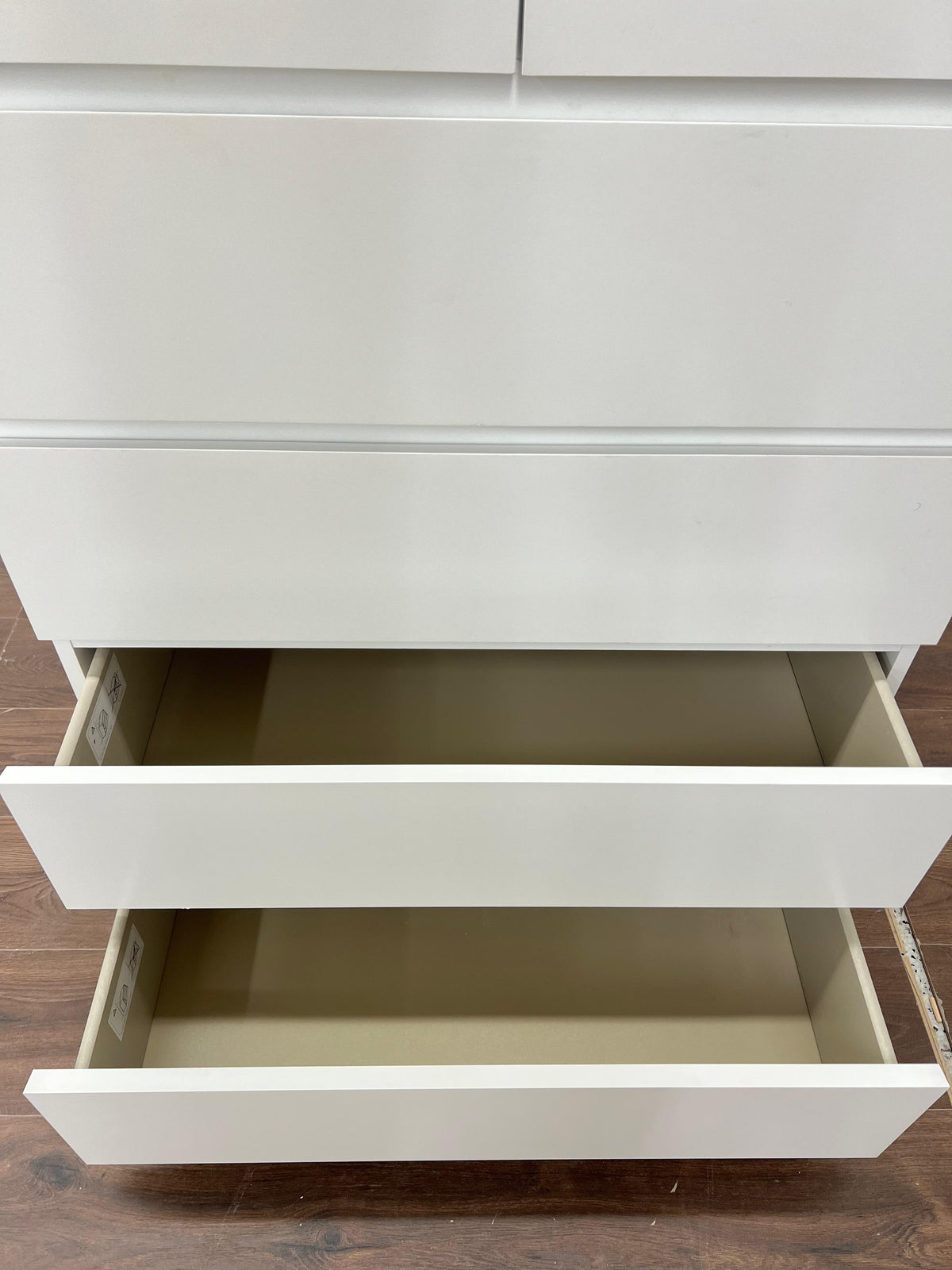 Ikea MALM Lipasto, 6 laatikkoa, valkoinen, 80x123 cm Kalustori