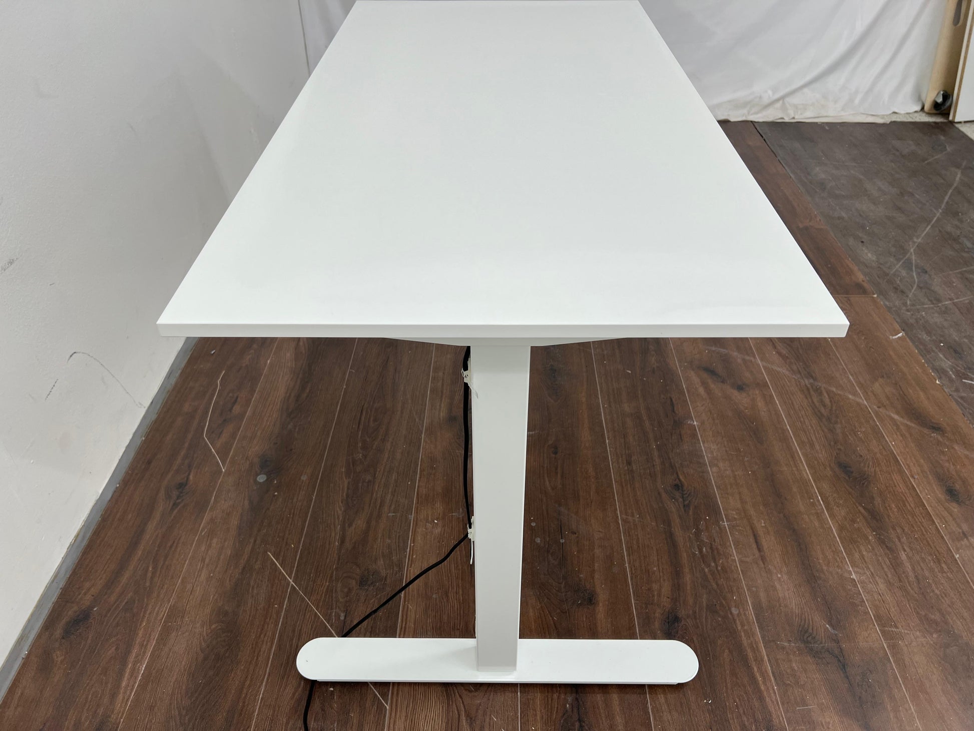 Ikea RODULF Työpöytä, sähköinen/valkoinen,140x80 cm Kalustori