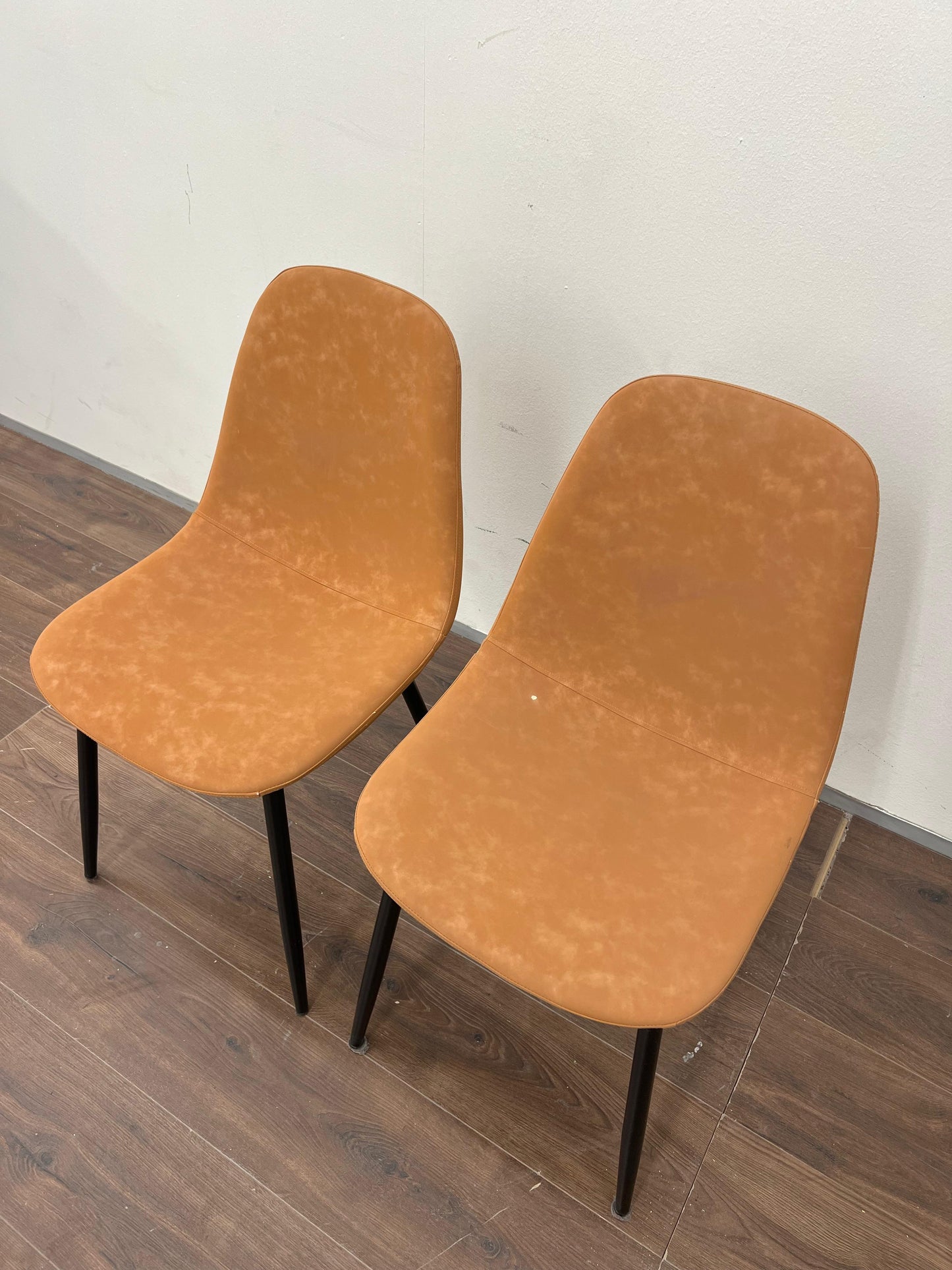 Ruokapöydan Tuolit 2 kpl. Kalustori