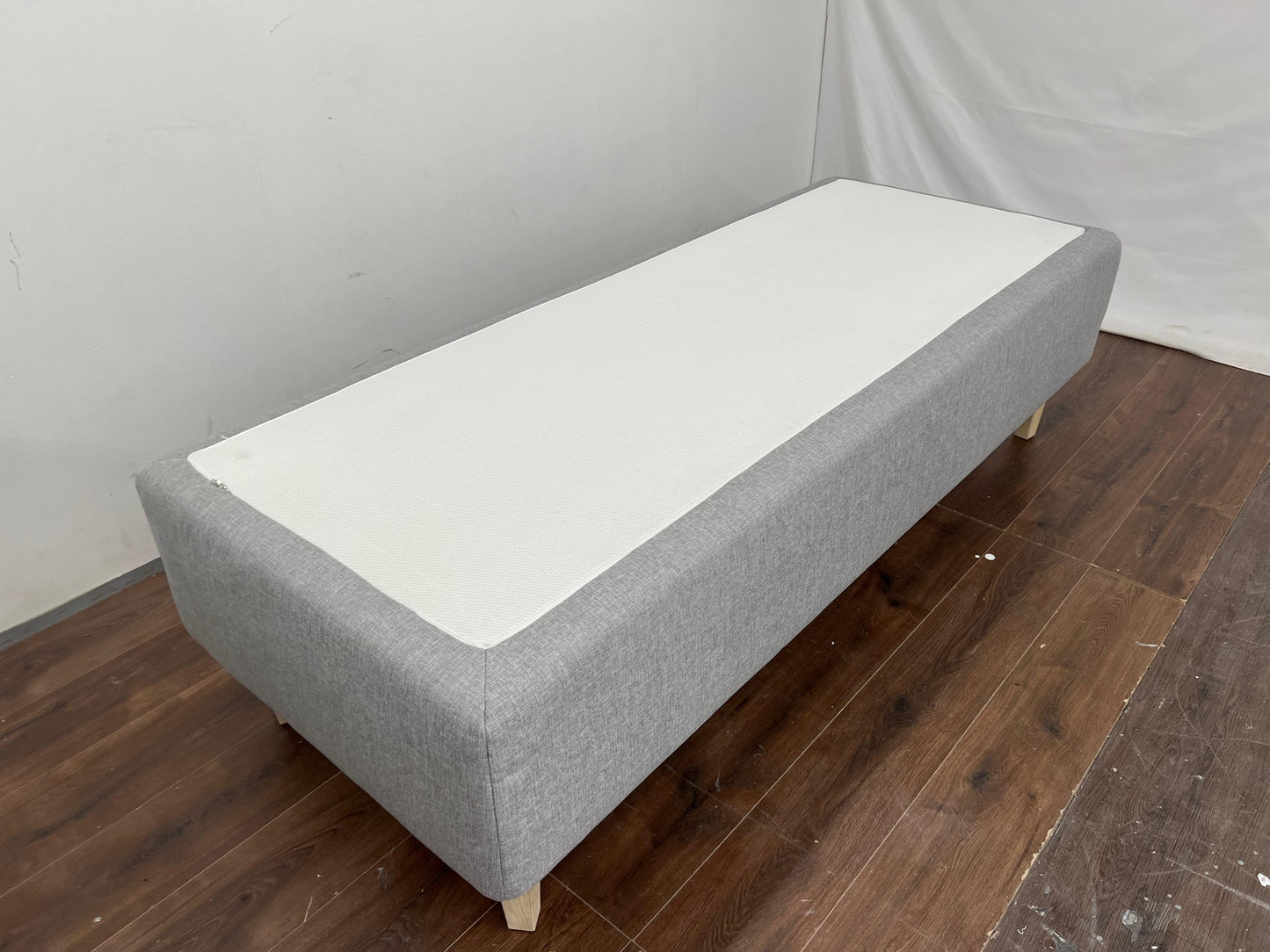 Isku Unigold Runkopatja 80x200 cm Kalustori