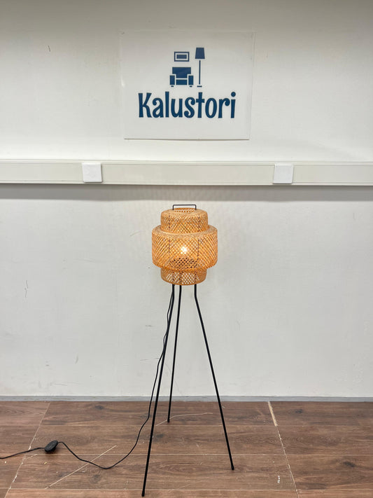 Ikea SINNERLIG Lattiavalaisin, bambu/käsintehty Kalustori