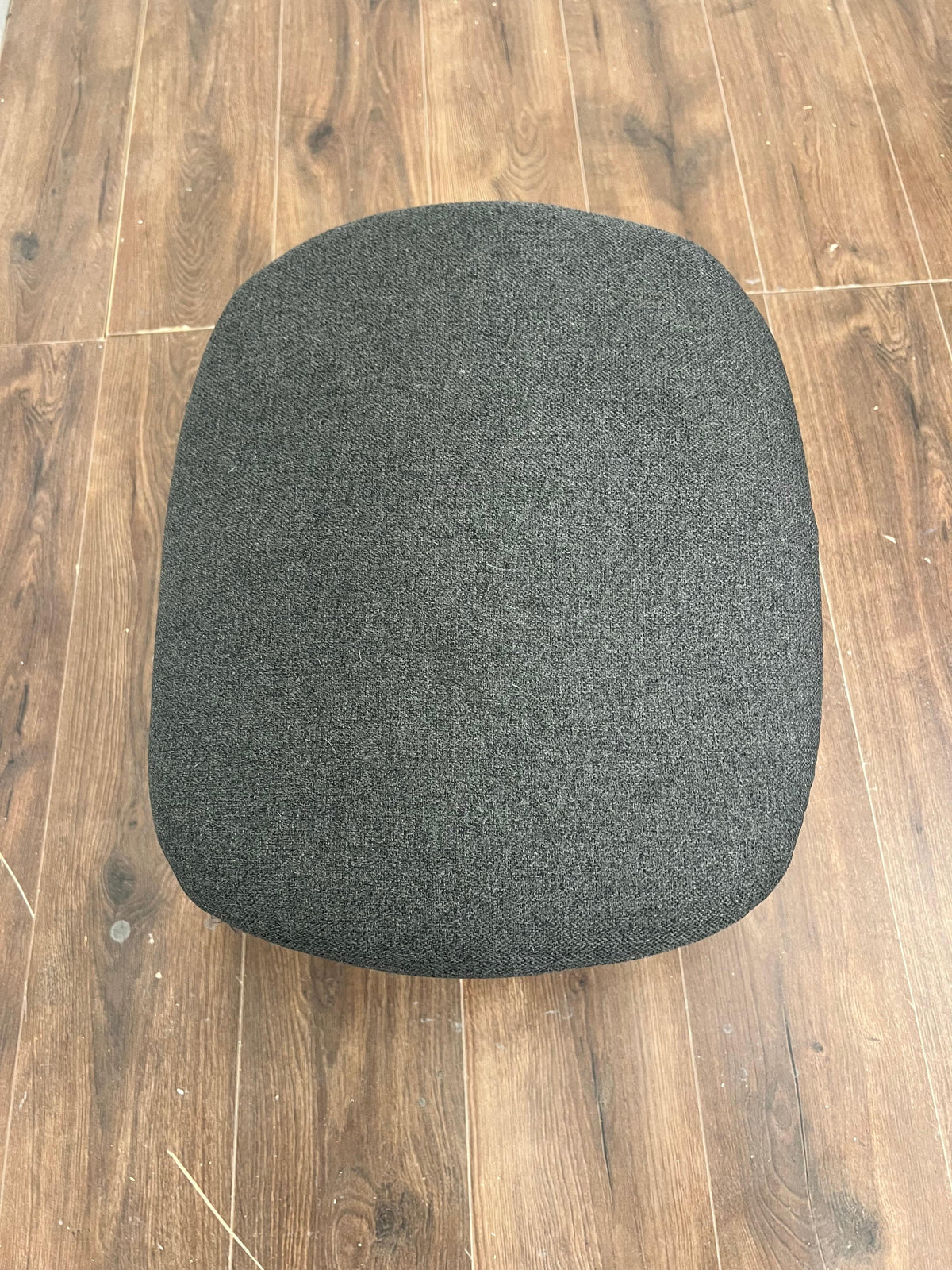 Ergonominen jalkatuki / jalkajakkara Kalustori