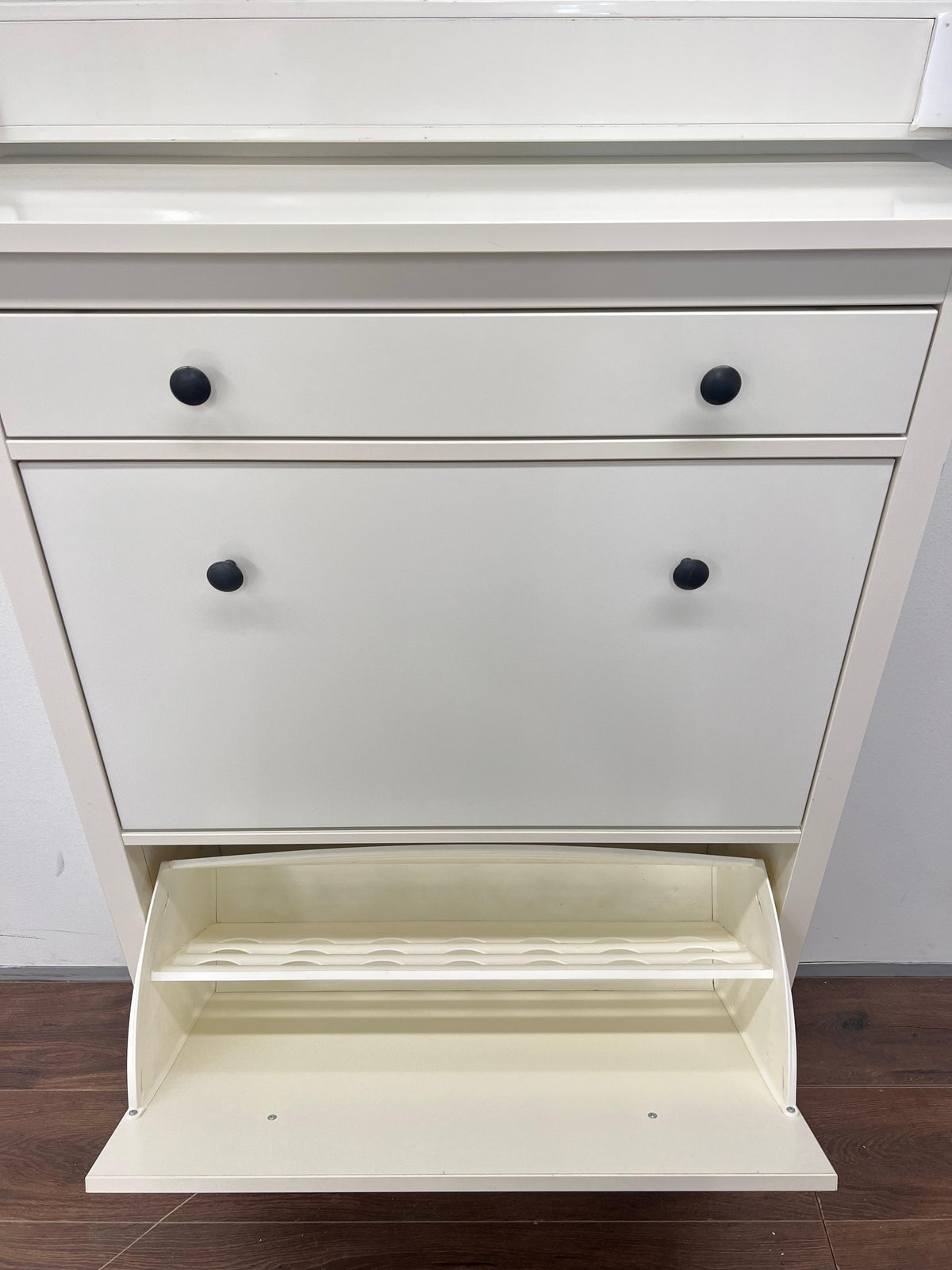 Ikea HEMNES Kenkäkaappi kahdella lokerolla, valkoinen 89 x 30 x 127 cm Kalustori