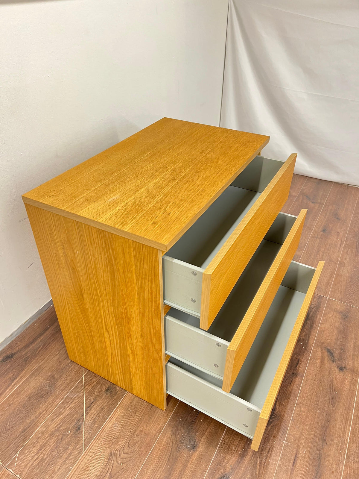 IKEA MALM 3-laatikkoinen lipasto Kalustori
