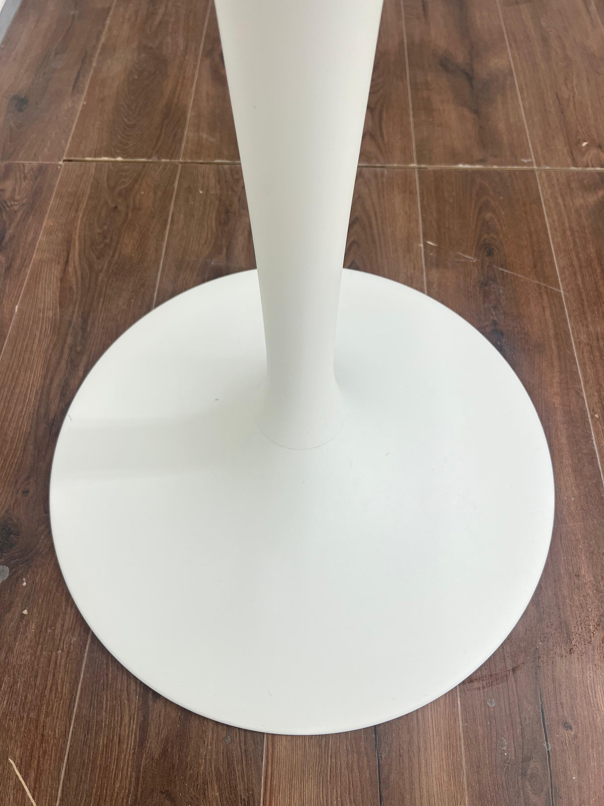 Ikea Docksta Ruokapöydän jalka 73 cm Kalustori