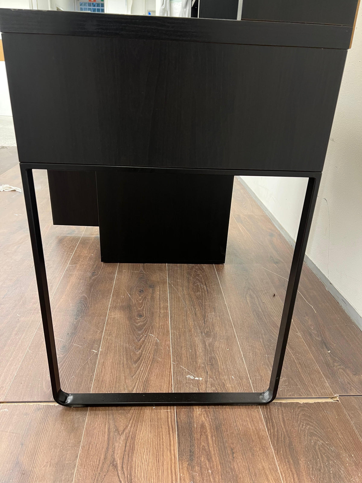 Ikea MICKE Työpöytä, mustanruskea,105x50 cm Kalustori