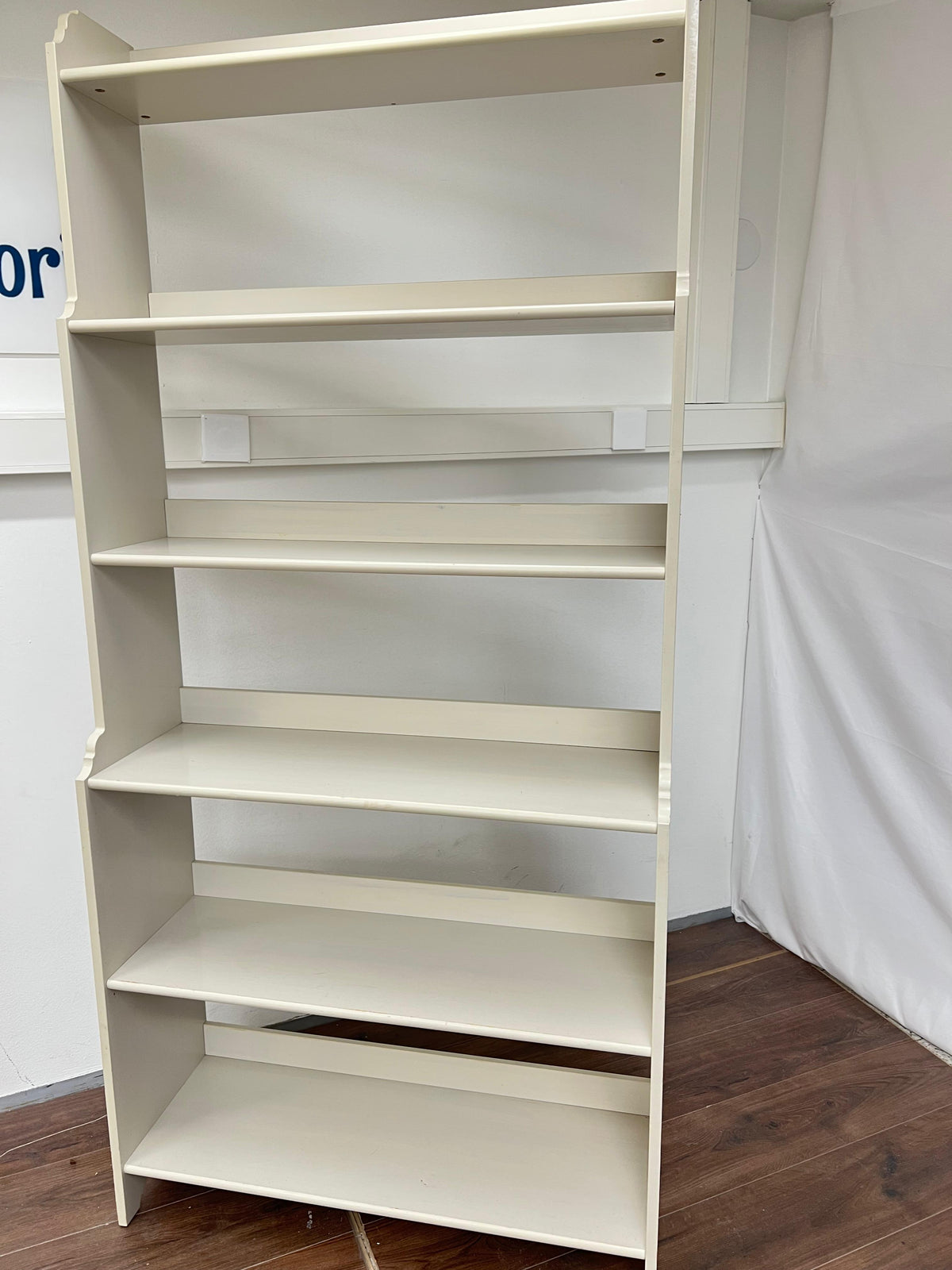 IKEA Leksvik kirjahylly, valkoinen Kalustori