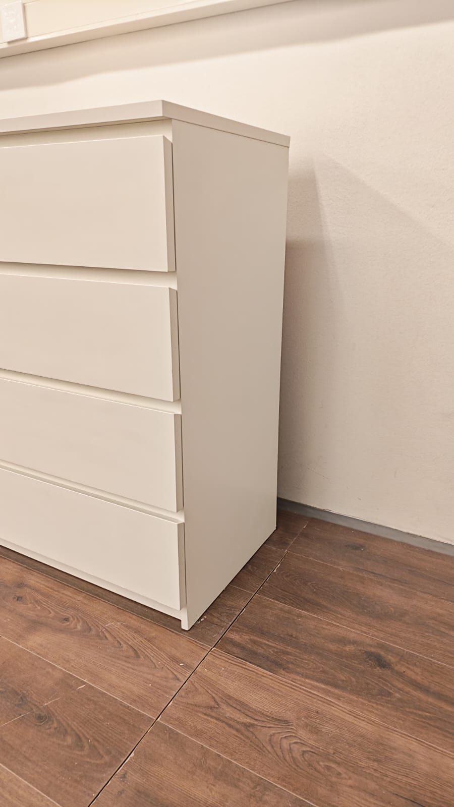 Ikea MALM Lipasto, 4 laatikkoa, Valkoinen 80x100cm Kalustori
