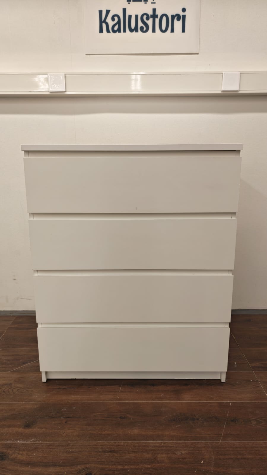 Ikea MALM Lipasto, 4 laatikkoa, Valkoinen 80x100cm Kalustori