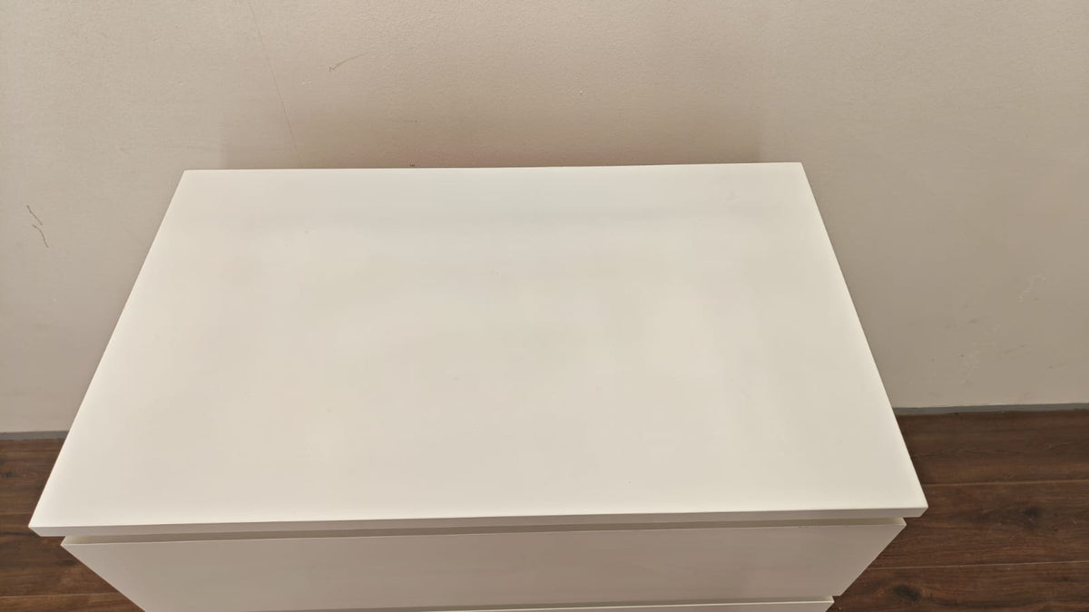 Ikea MALM Lipasto, 4 laatikkoa, Valkoinen 80x100cm Kalustori