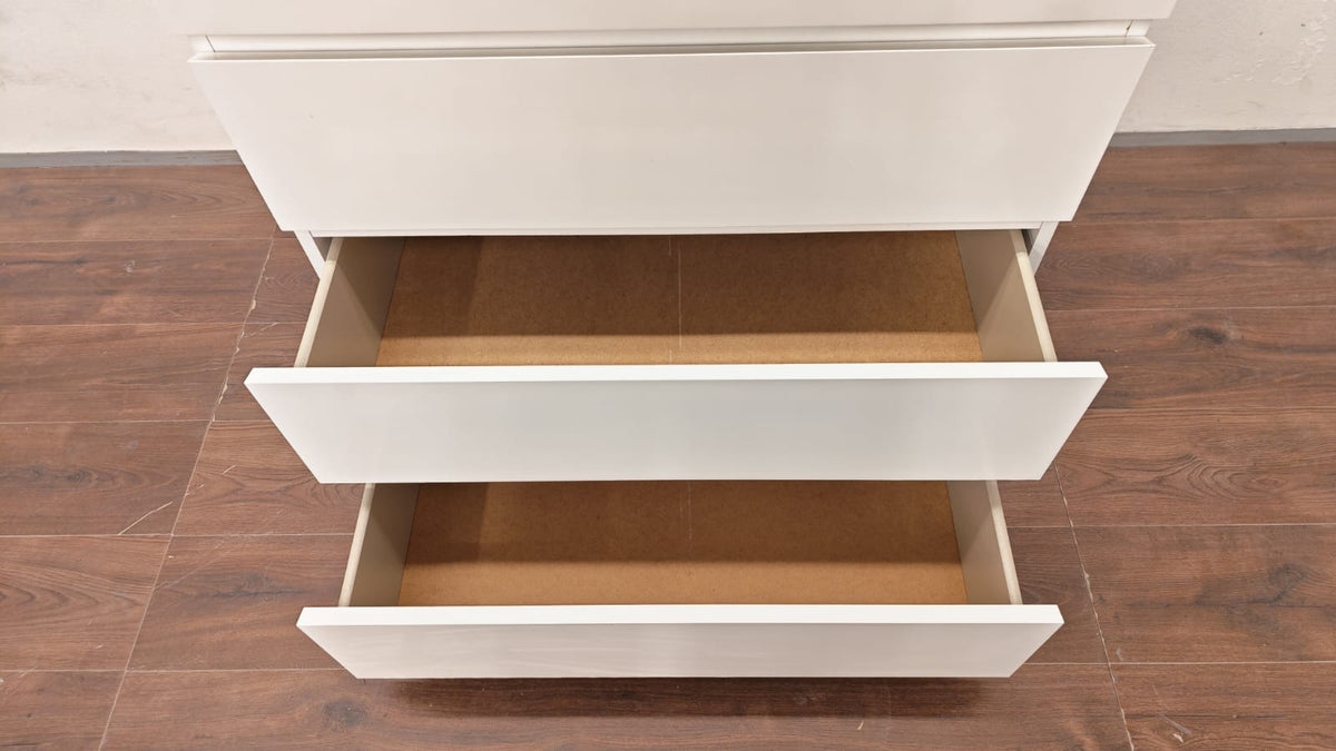 Ikea MALM Lipasto, 4 laatikkoa, Valkoinen 80x100cm Kalustori