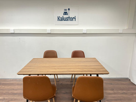 Jatkettava ruokapöytä puukuvio/metallijalat Kalustori