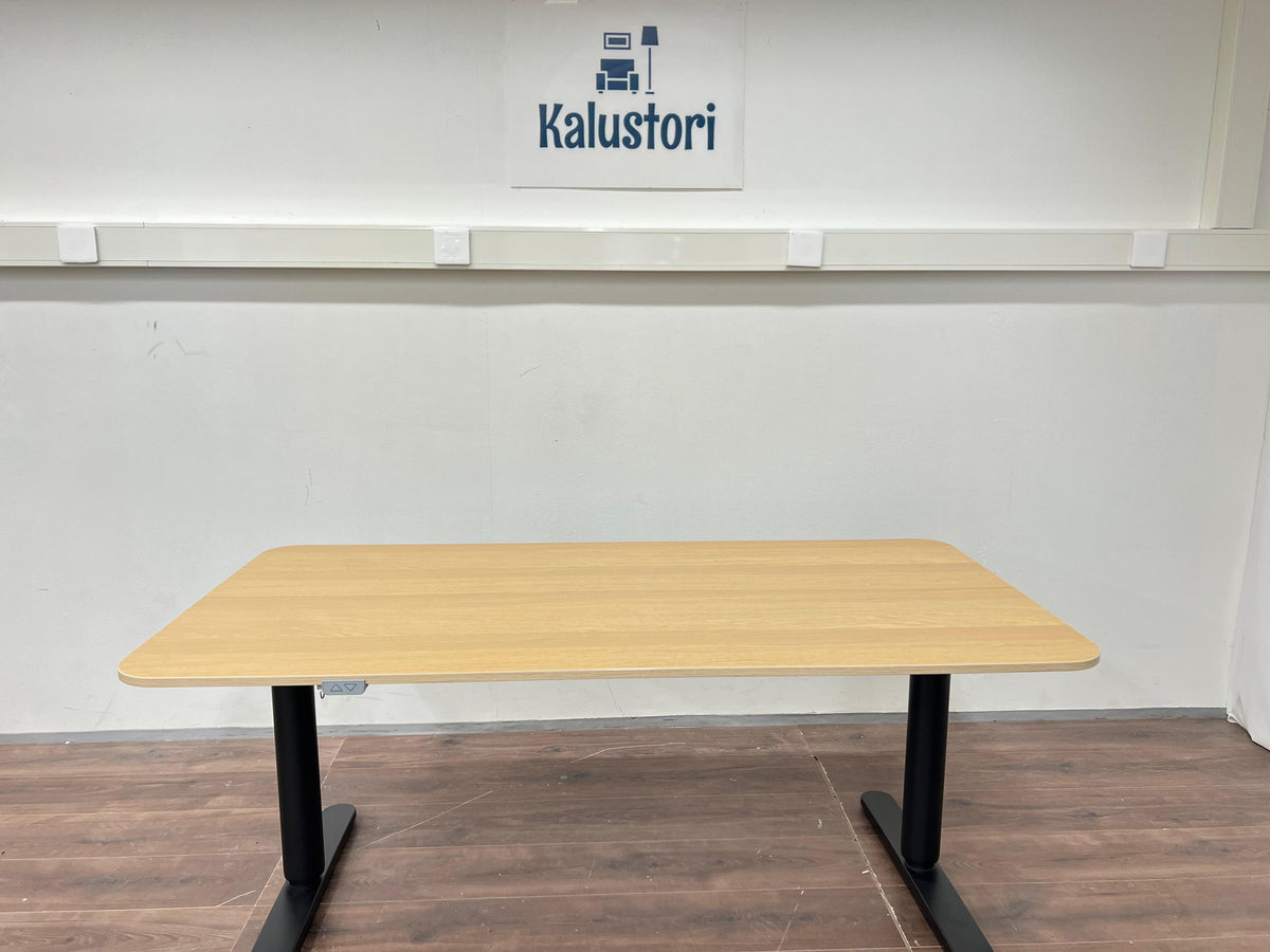 Ikea Bekant 120×80 sähköpöytä Kalustori
