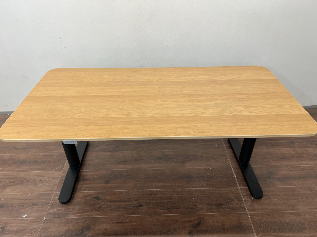 Ikea Bekant 120×80 sähköpöytä Kalustori