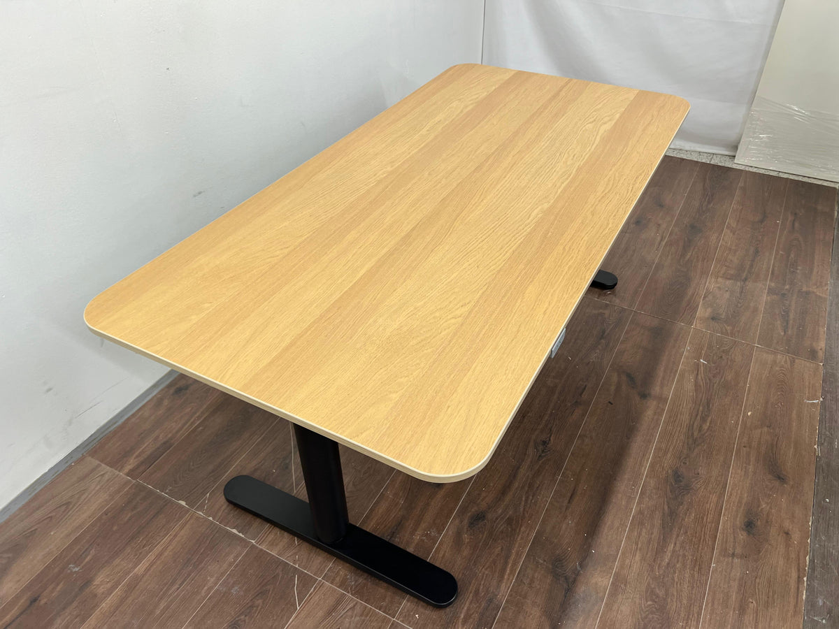 Ikea Bekant 120×80 sähköpöytä Kalustori