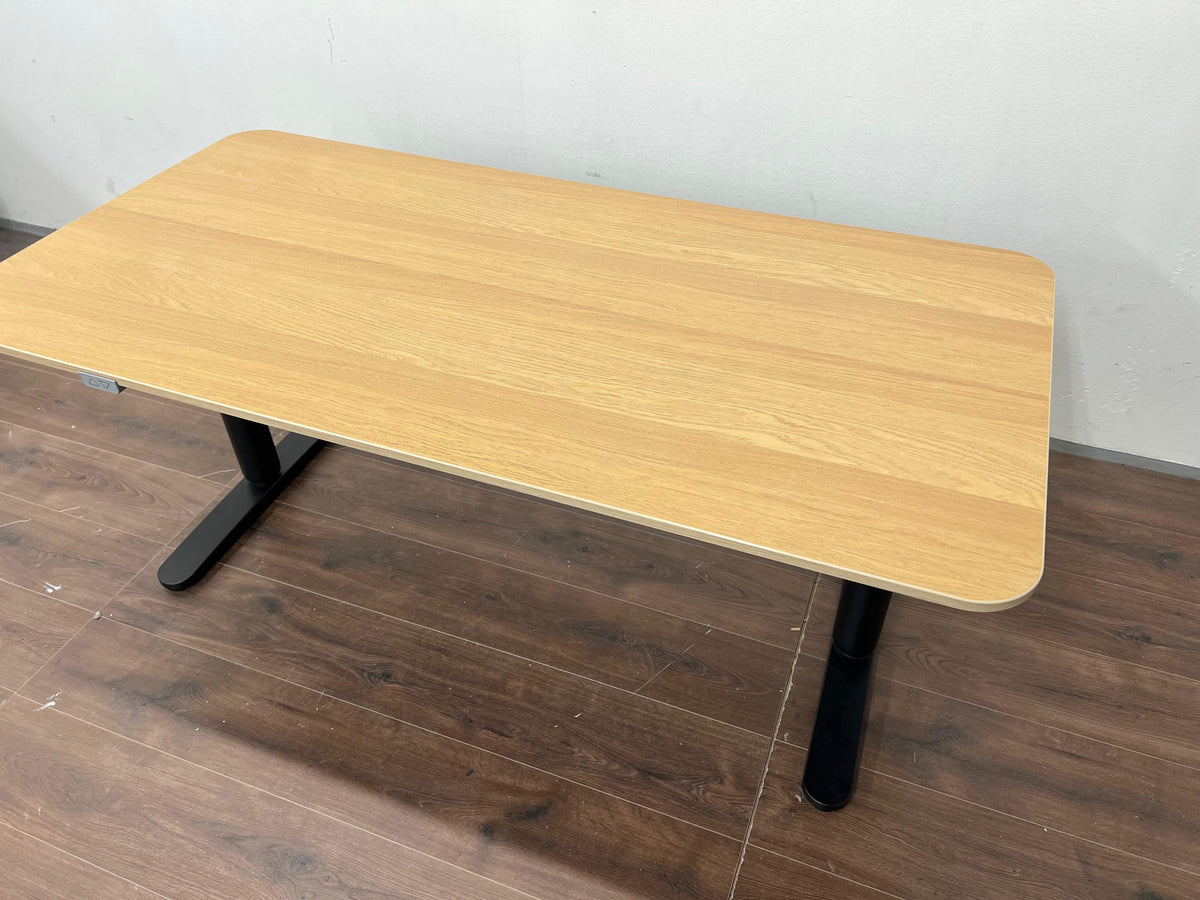 Ikea Bekant 120×80 sähköpöytä Kalustori