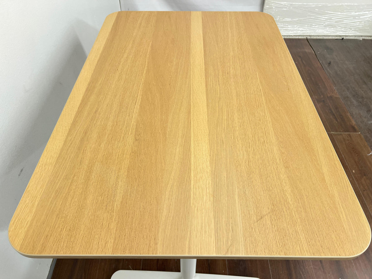 IKEA BEKANT säädettävä työpöytä 120x80 cm Kalustori
