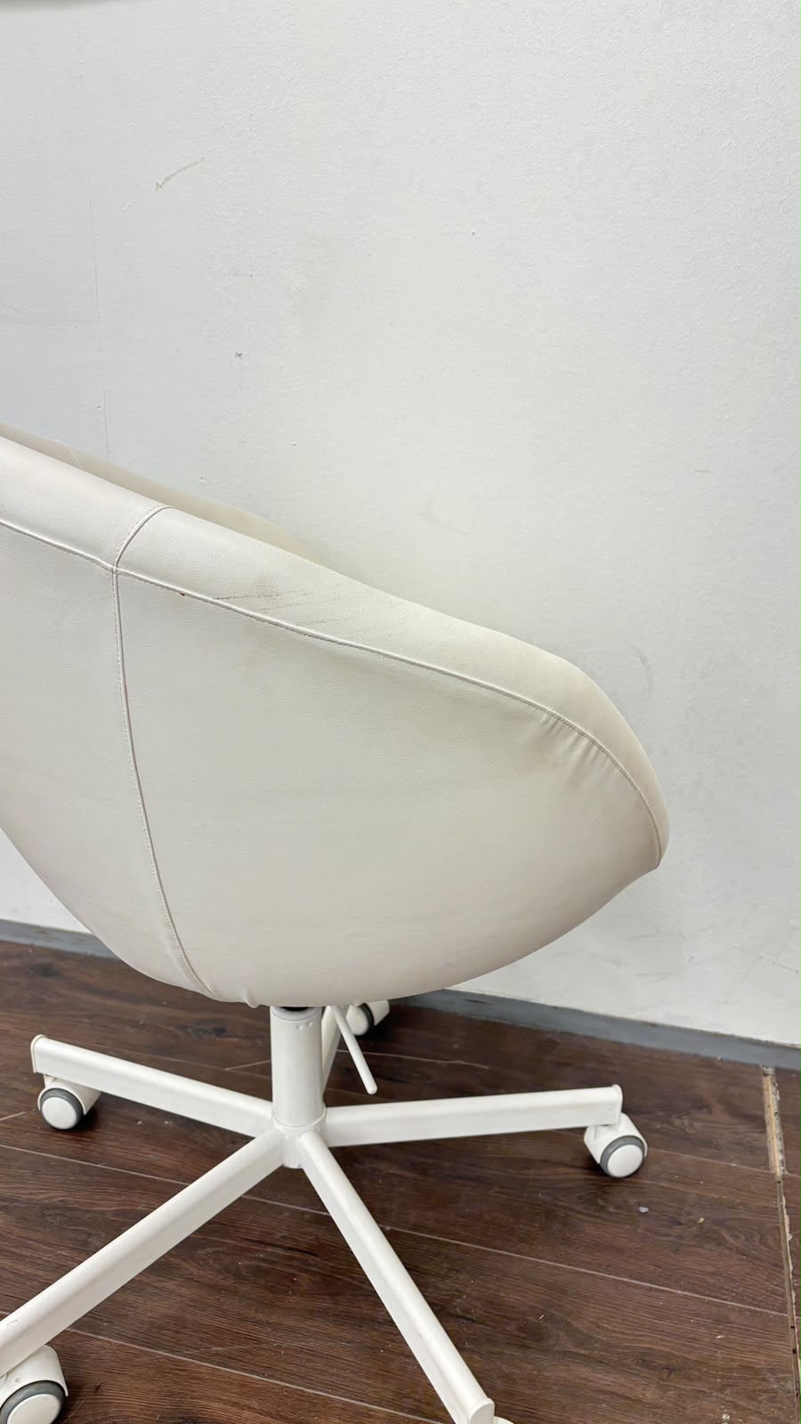 Ikea SKRUVSTA Työtuoli, Ysane valkoinen Kalustori