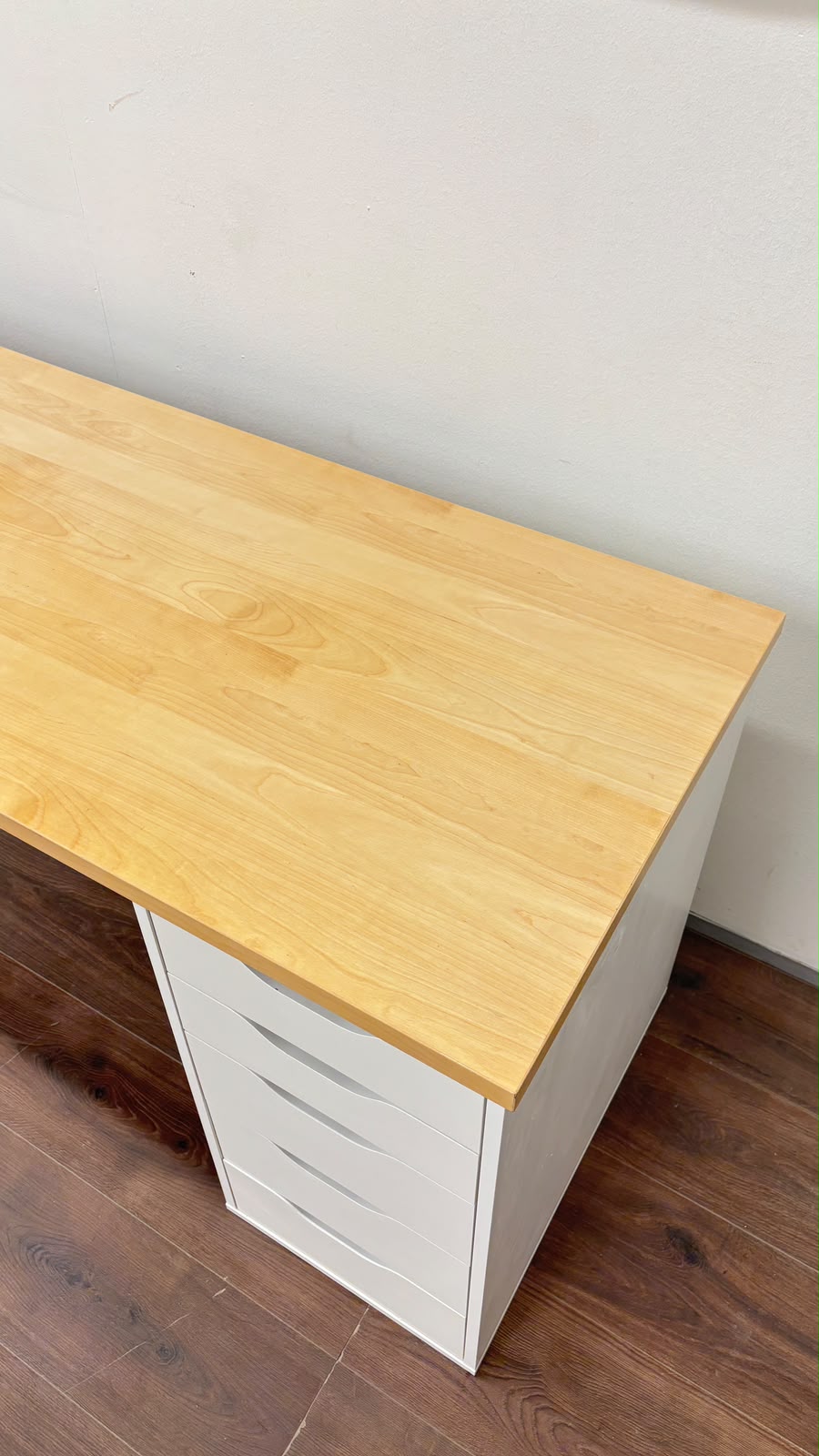 Ikea ANFALLARE / ALEX Työpöytä, bambu/valkoinen, 140x65 cm Kalustori