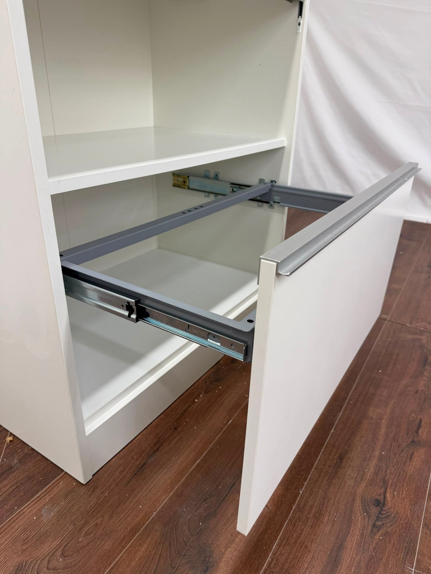 Ikea ASPVIK Lipasto/Toimitstokaappi 80x50x134 cm Kalustori