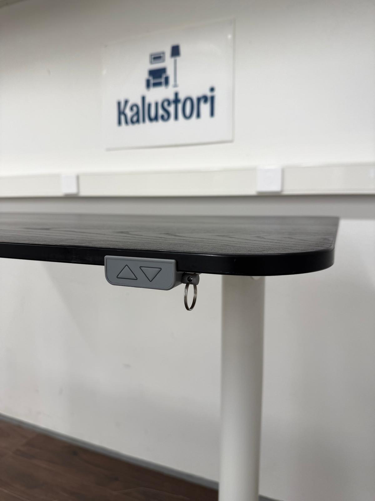 Ikea Bekant Sähköpöytä Musta/valkoinen 160x80 cm Kalustori