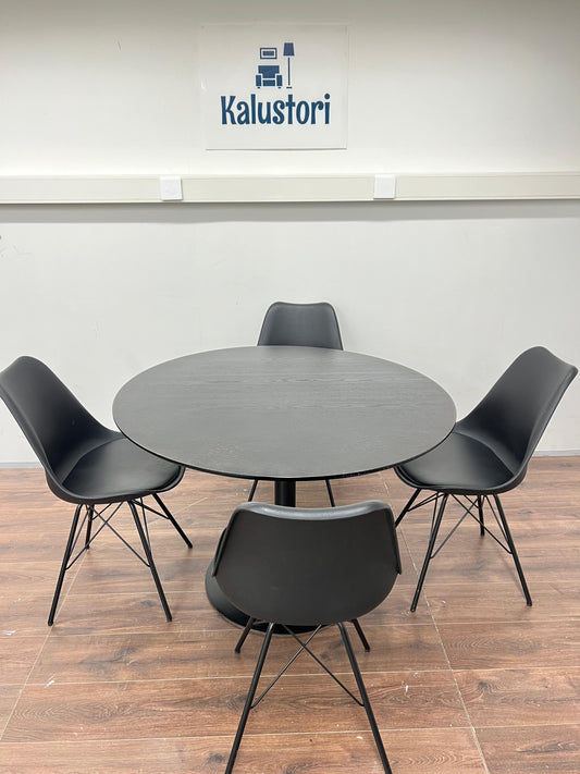 Skandinaavinen pyöreä ruokailuryhmä Kalustori