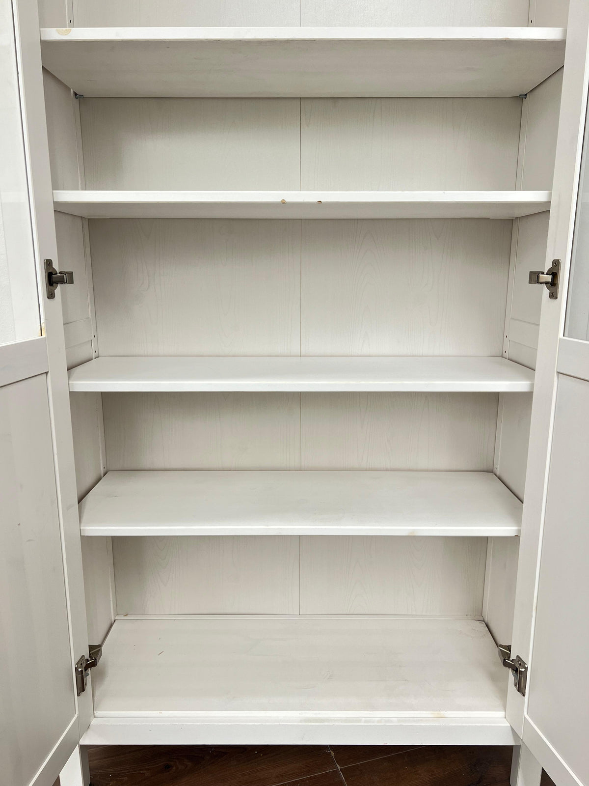 Ikea HEMNES lasiovinen kaappi , valkoinen lakka, 90x197 cm Kalustori