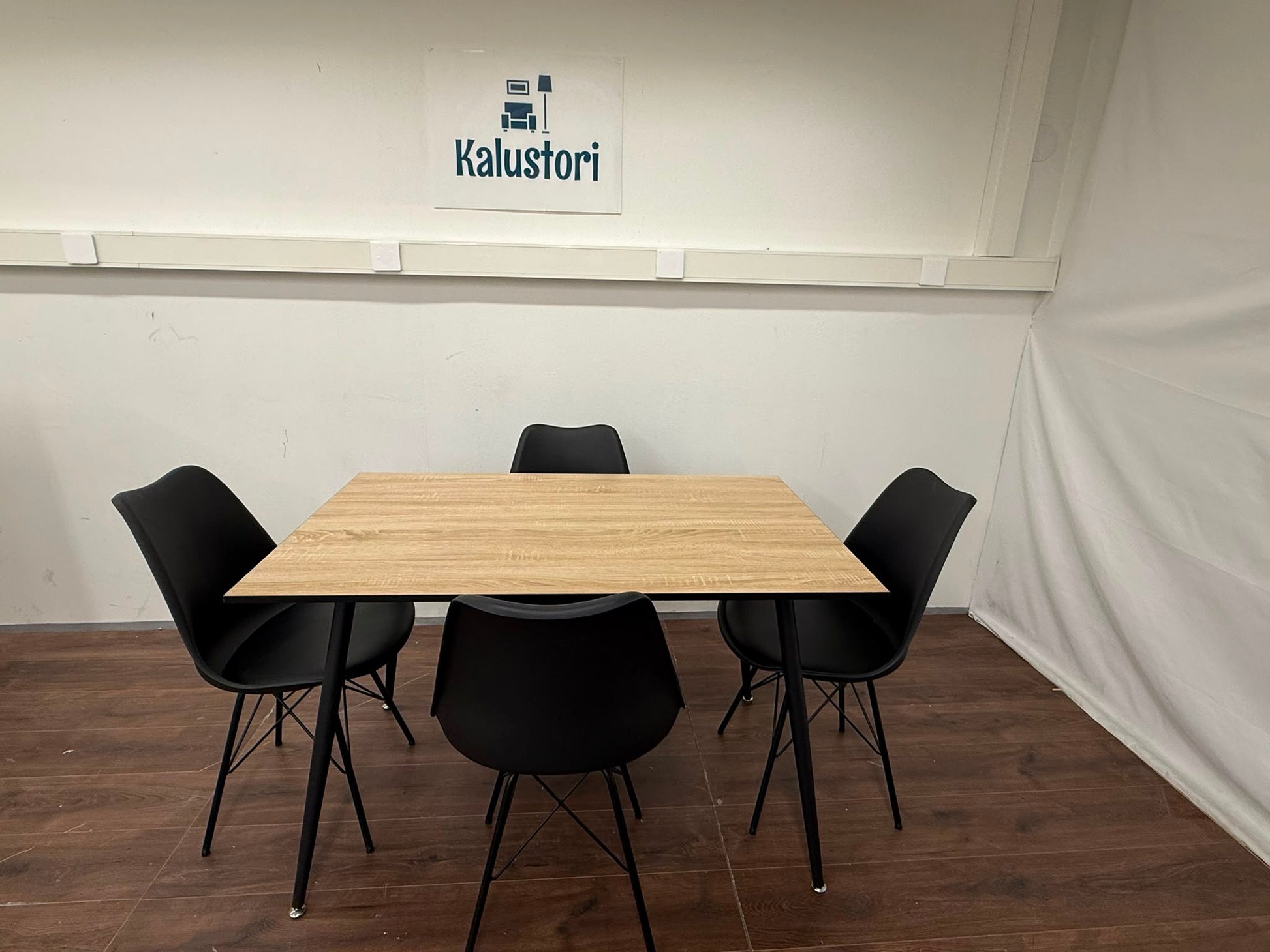 Masku Montpellier  ruokailuryhmä 120x75 cm Kalustori