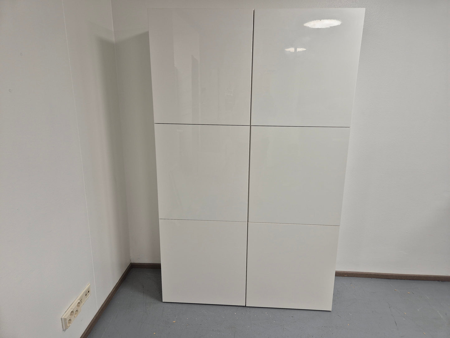 Ikea Bestå Vaattekaappi