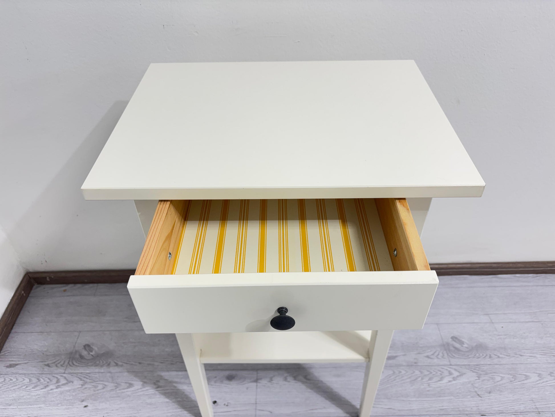 Ikea Hemnes Yöpöytä Kalustori