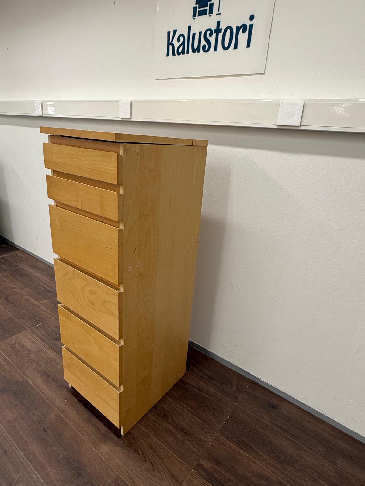 Ikea MALM Korkea Lipasto Peilillä 123x48 cm Kalustori