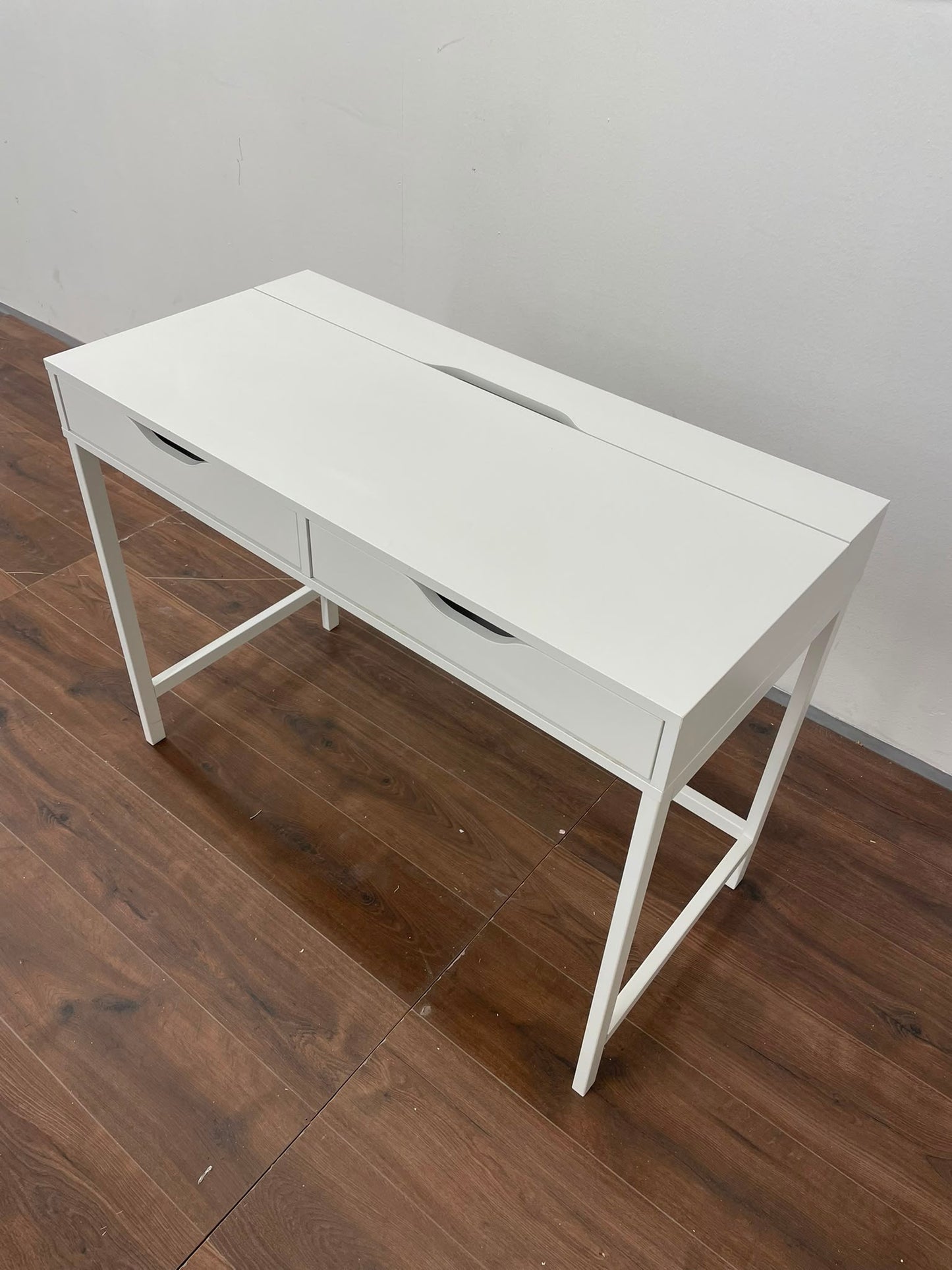 Ikea ALEX Työpöytä 60x120 cm Kalustori