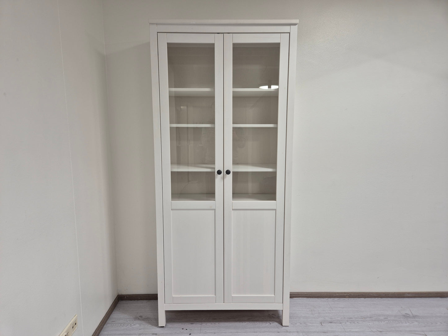 Ikea Hemnes Vitriinikaappi Kalustori