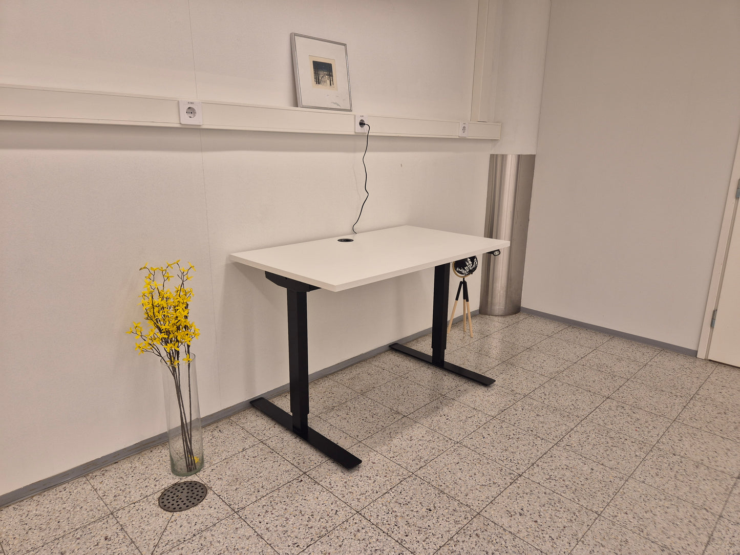 Sähköpöytä Kalustori