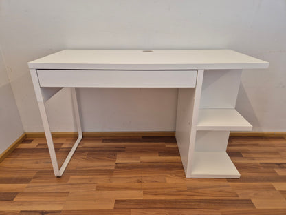 Ikea Micke Työpöytä