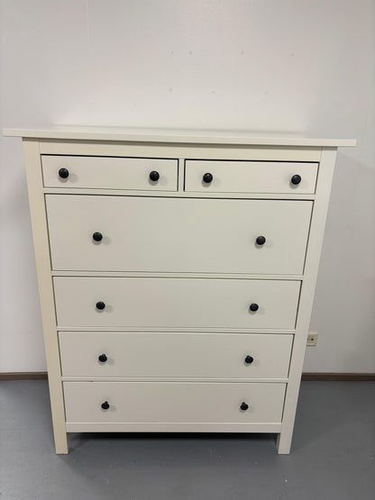 Ikea Hemnes Lipasto