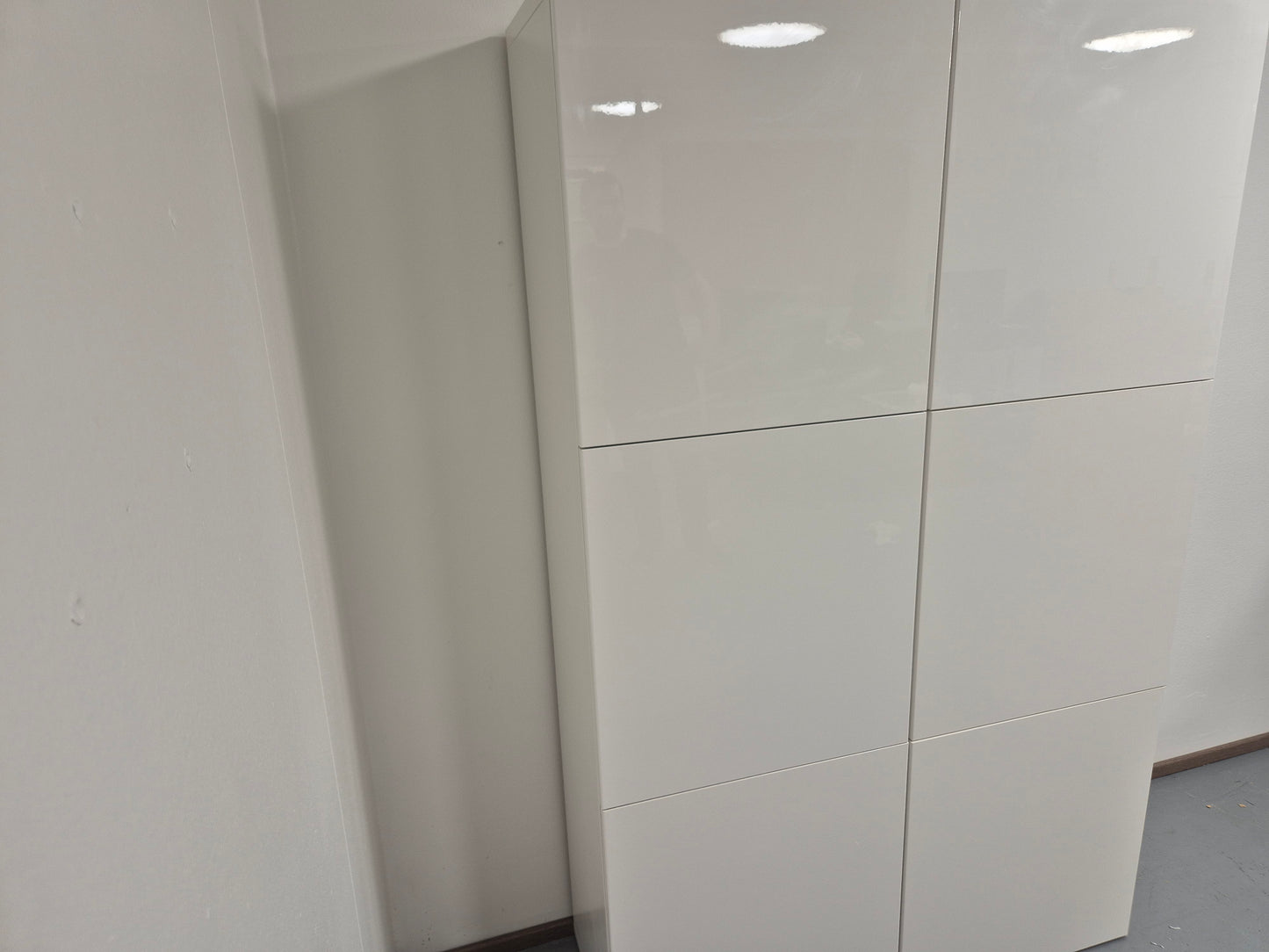 Ikea Bestå Vaattekaappi